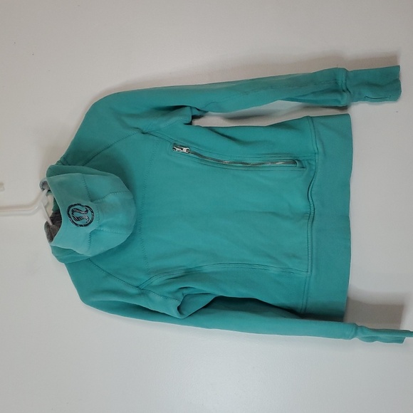 Lululemon Special Edition Scuba Hoodie Big Back Pocket Size 6 Mint - Picture 8 of 13